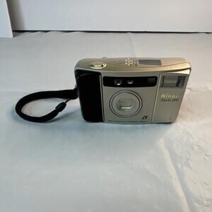 Nikon Nuvis 200 APS Point & Shoot Camera